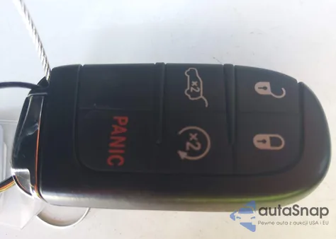 2025 Jeep Compass Latitude 4X4 из США, поврежденный, VIN 3C4NJDBN5ST606094